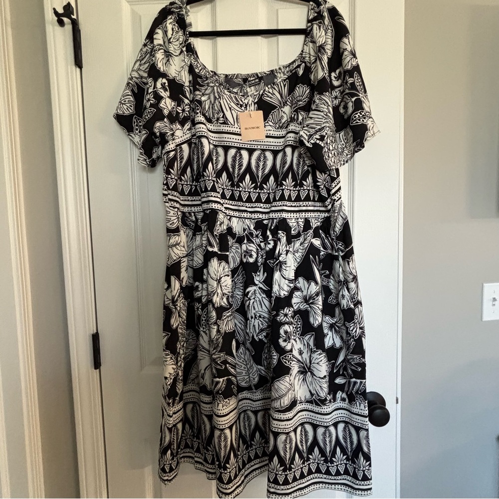 BloomChic Black and White Floral Swing Dress